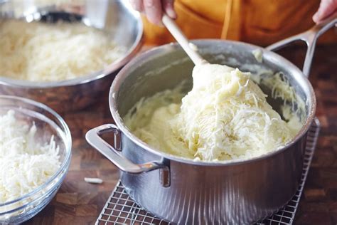  Aligot! A Cheesy, Comforting French Dish That Will Warm Your Soul