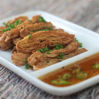  Spicy Fried Tofu Skin With Pickled Vegetables: Can This Crispy Delight Conquer Your Taste Buds?